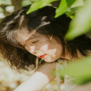 汲斌纨